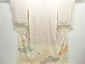 アンティーク　錦紗絞り雲に鶴模様刺繍五つ紋着物